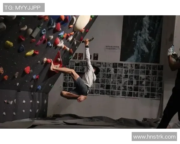 攀岩深度探索上海攀岩队的区域防守策略与战术解析